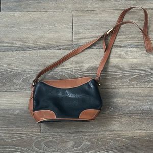 Vintage G.H. Bass and Co. Black and Brown Leather Crossbody Bag